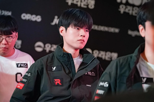 Mua Từ Hàn Quốc Kt Rolster Deft